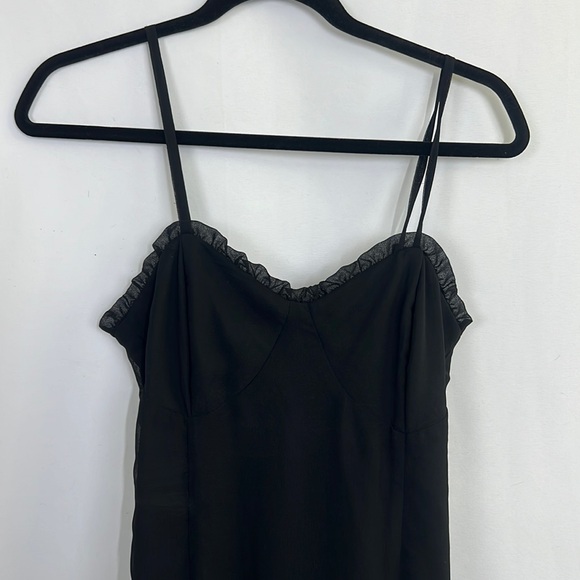 Fitted black spaghetti strap dress and corset and ruffle detail and tiered skirt - Picture 4 of 8